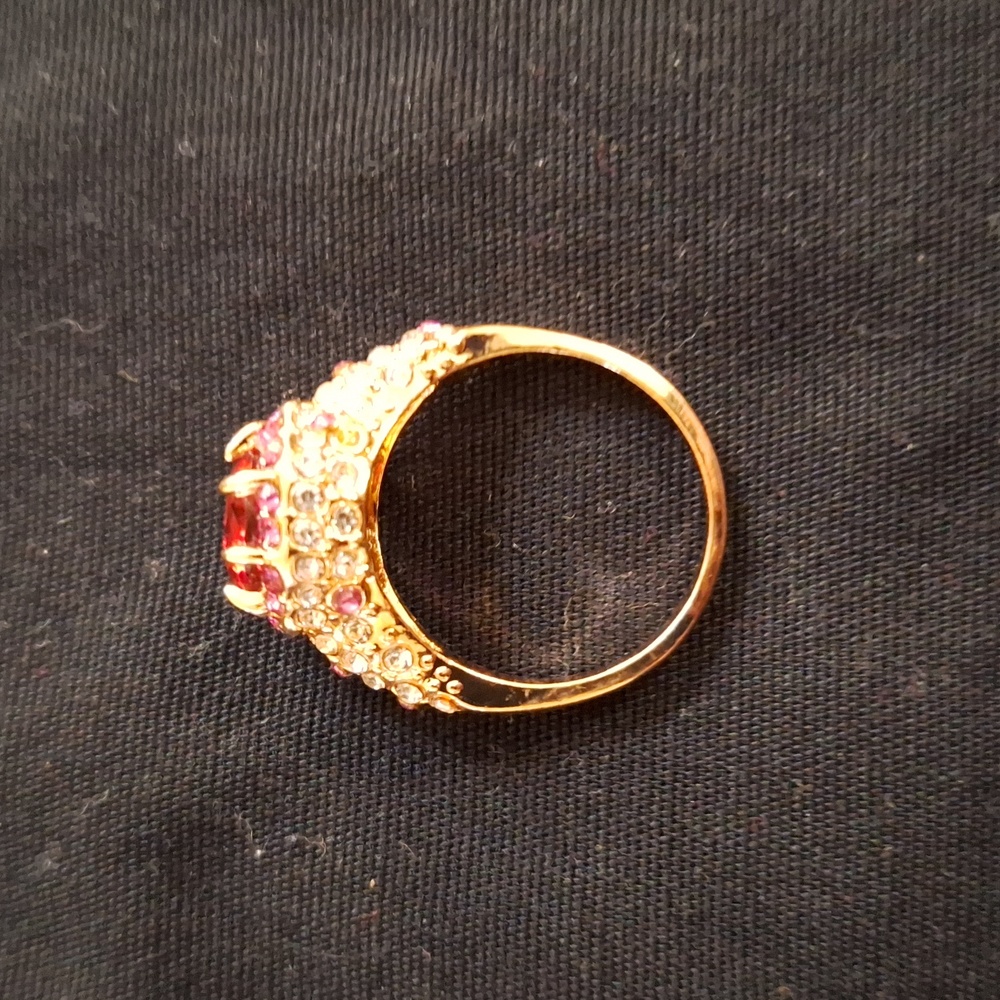 Ring - Picture 3 of 3